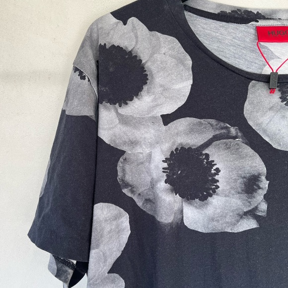 LULULEMON & HUGO BOSS • Bundle 2 men’s shirts size L - Picture 12 of 12